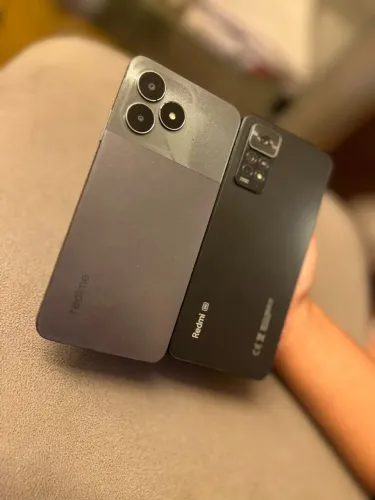Vendo combo de dois celulares um redimi note 11 pro 5g e um realme note 50