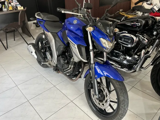 Fz25 Fz 25 Fazer 250 Bx km excelente estado