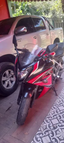 Vendo cbr 650 f