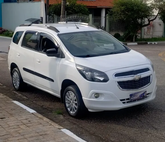 Chevrolet Spin Advantage 1.8 8V Econo.flex 5P Aut. 2015
