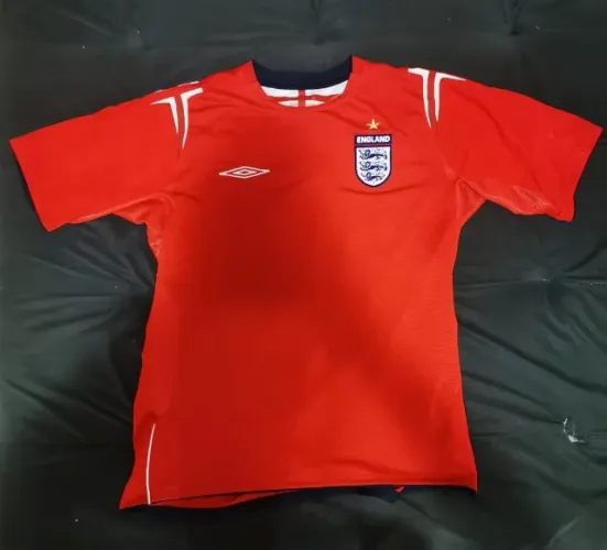 Título: Camisa Seleção da Inglaterra Original Umbro 04/06 - Tamanho M