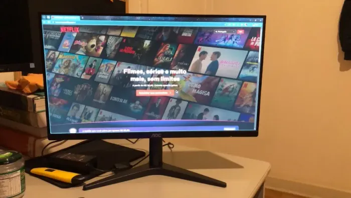 Monitor AOC 21.5" Bordas Finas (Na Caixa Original) - Motivo: Mudança