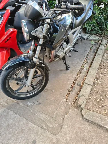 Moto Twister 2008