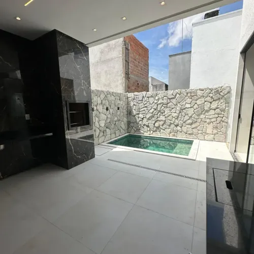 BELA CASA NO PORTO MARINA