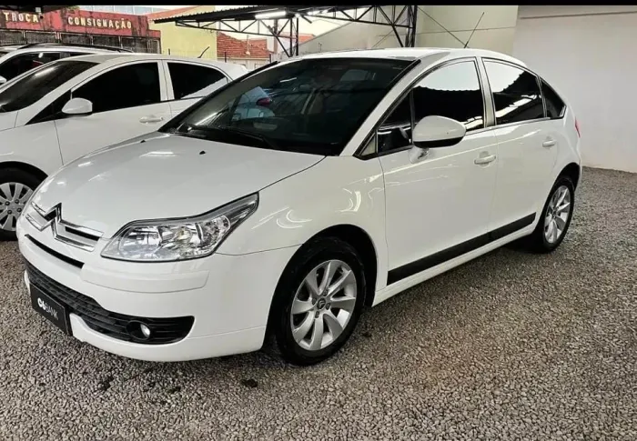 Citroen C4 GLX 1.6 Flex 16V 5P Mec. 2012