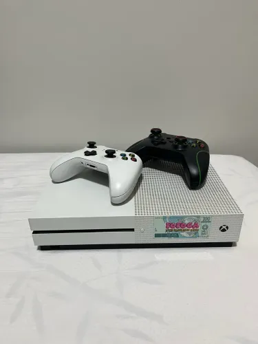 Xbox One S 1tb