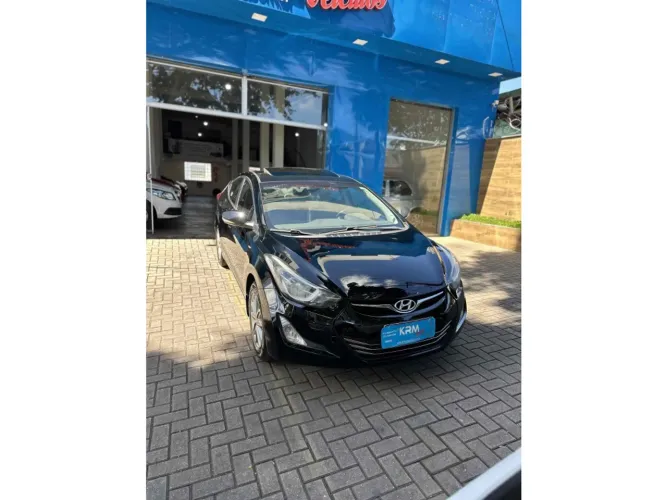 Hyundai Elantra GLS 2.0 16V Flex Aut. 2015