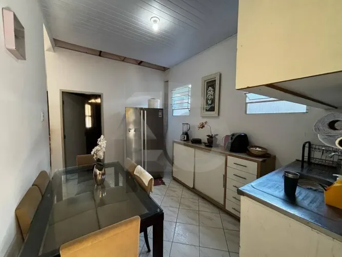 Casa com Piscina, Área Gourmet e 8 Vagas de Garagem no Mosqueiro