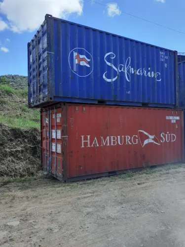Container em Bom estado