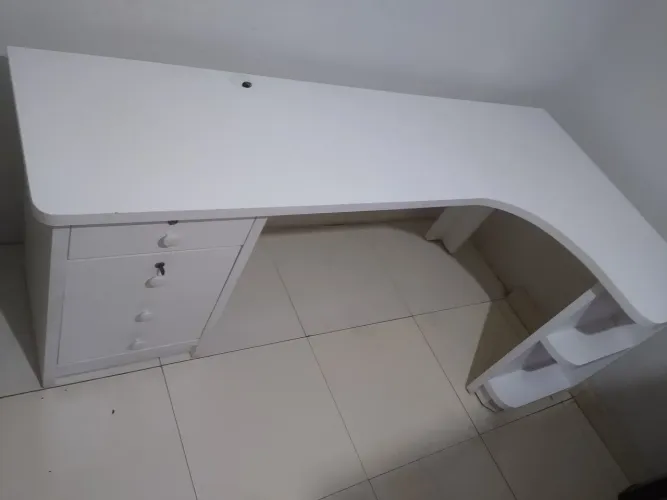 Balcão, Mesa MDF grosso