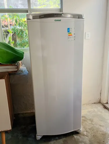Geladeira Consul Frost Free 300L Litros Branca 220V Usada
