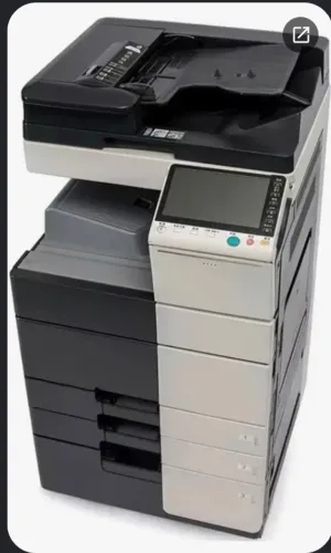 impressora konica minolta 454e - preto e branco