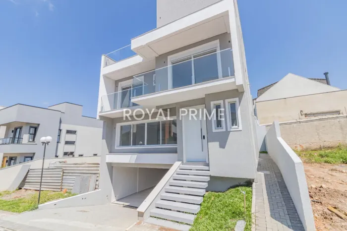 Sobrado Quadriplex em Condomínio com Quintal e 3 quartos para Locação - 354 m² - Campo Com