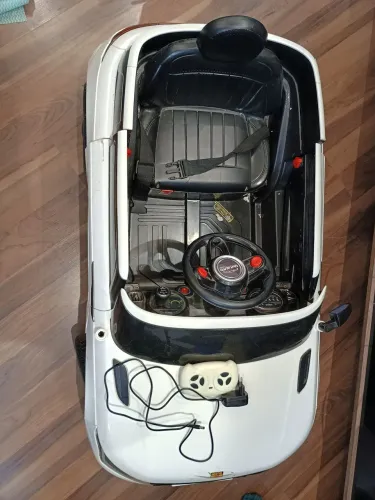 Carro elétrico usado