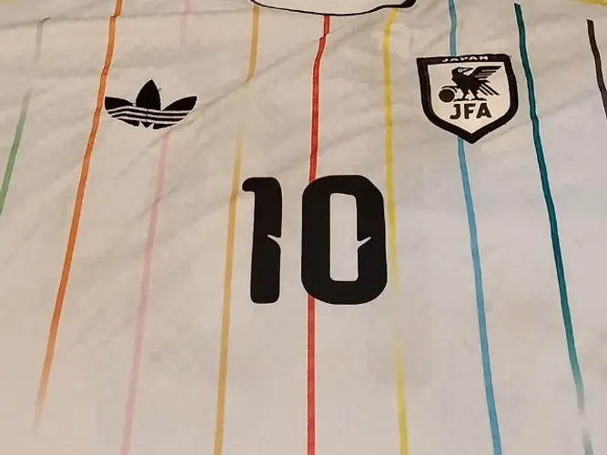 Linda Camisa da Seleção do Japão Reserva Tam G Copa 2026