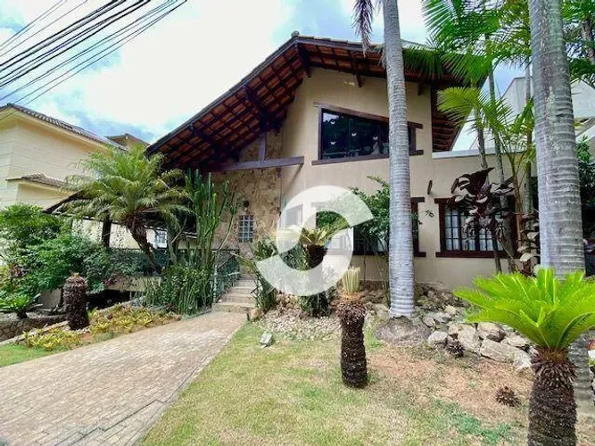 Casa com 3 dormitórios à venda, 150 m² por R$ 1.700.000,00 - Piratininga - Niterói/RJ
