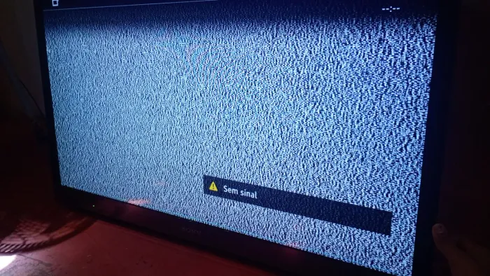 Tv troco em peças de pc