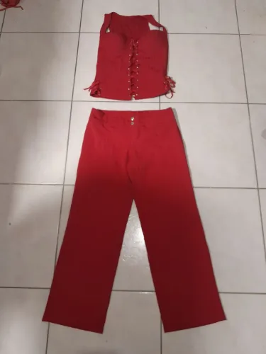 Conjunto Vermelho
