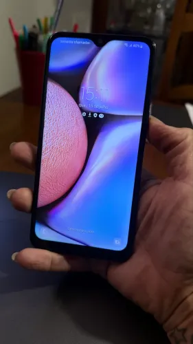 Samsung Galaxy A10s - Com biometria facial e desbloqueio digital