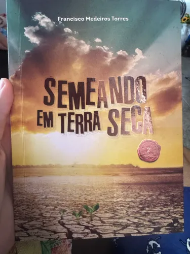 Vendo livro de poesia