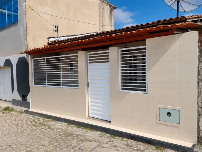 Vendo Casa Bem Localizada - Ótima Oferta.