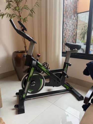 Bicicleta Ergométrica Spinning 150kg Roda Inércia 13kg