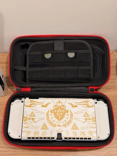 Nintendo Switch V2 Oled vendo ou troco ou aceito cartão 