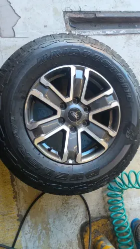 PNEUS E RODAS ARO 17