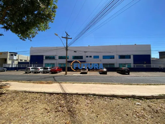 Galpao com 2800M2 em Taguatinga Sul