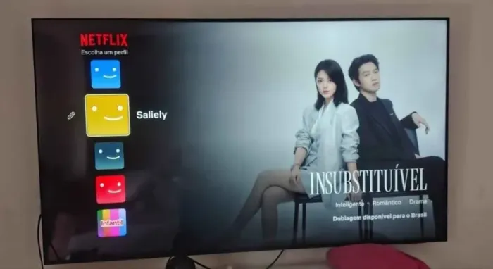 Tv 32 smart LG Wi-Fi,espelhamento Smartphones tudo funcionando 