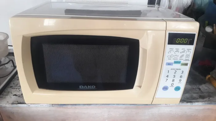 Microondas Dako 20 litros