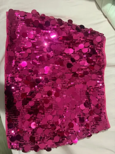 vende-se saia paetê rosa (shein) mais barato 