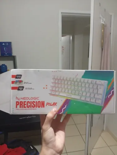 Vendo teclado mecanico novo na caixa, neologic switch red