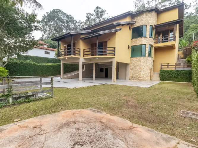 Casa no condomínio Residencial Nova Higienópolis para venda com 4 quartos, sendo 3 suítes,