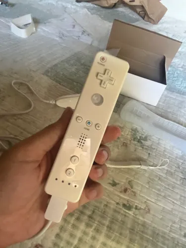 Controle genérico Nintendo Wii Wiimote + Nunchuck (NOVO NA CAIXA)