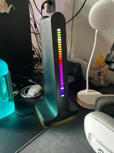 Suporte RGB Para Headset com USB