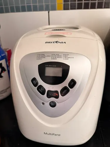 Vendo panificadora usada poucas vezes