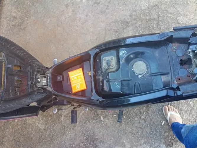 Yamaha Crypton 2013 modelo 2014 115 Rosa Penélope