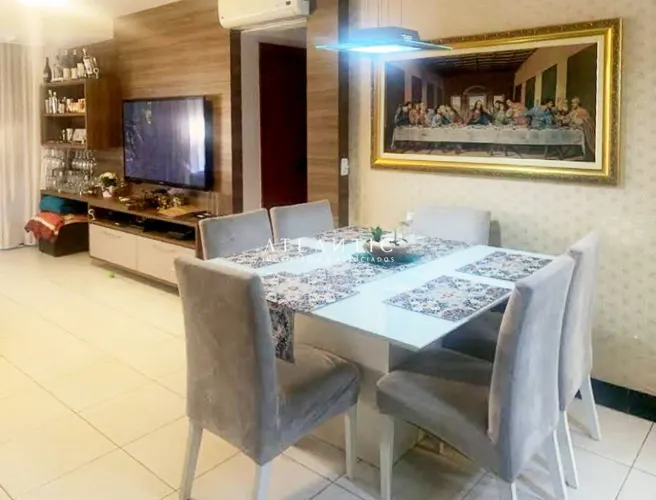 Apartamento no Condomínio Varandas de Itapuã com 2 quartos sendo 1 suíte e 85 m² - Praia d