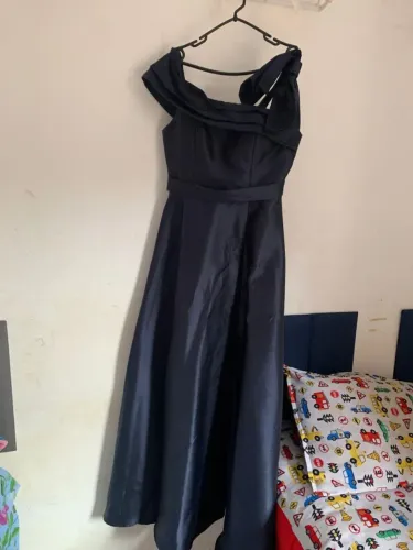 Vende-se vestido