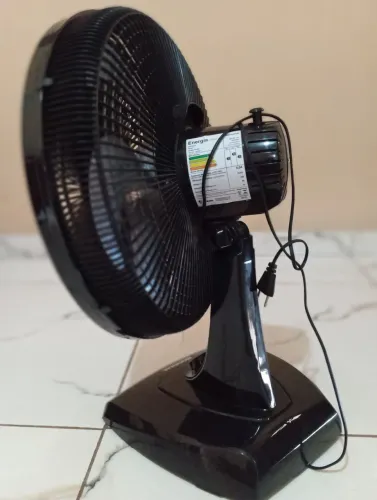 Vende-se ventilador Mundial