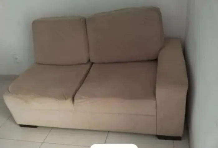 Jogo de sofá de 3 e 2 lugares !!!