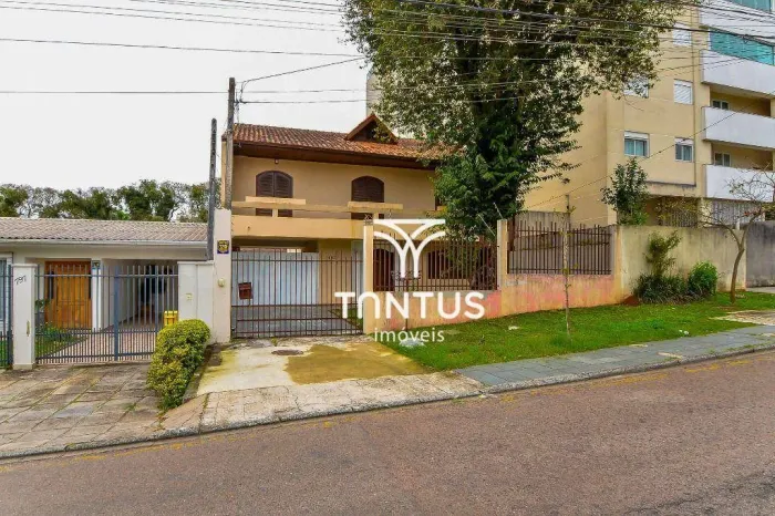Casa comercial para alugar por R$ 4.900/mês - Portão - Curitiba/PR