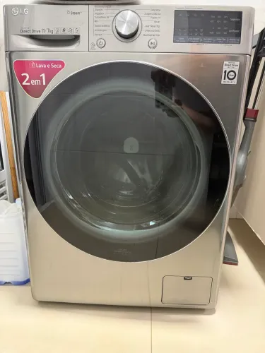 Lava e Seca LG Inox 11 Kg - Novíssima
