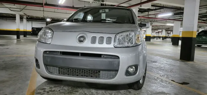Fiat Uno Vivace Celeb. 1.0 EVO F.flex 8V 5P 2013