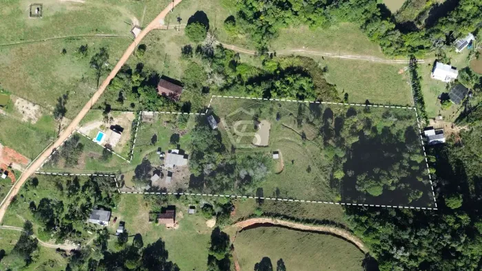 SÍTIO COMPLETO COM 1,76 HECTARE, 2 AÇUDES E CASA COM 4 QUARTOS  PAULO LOPES