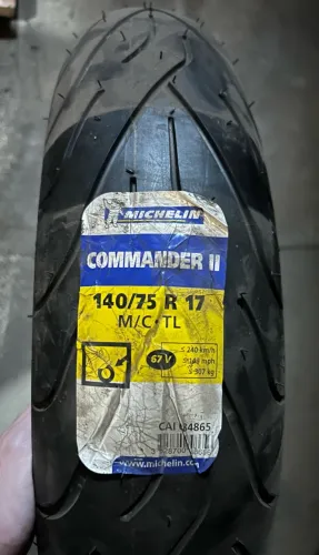 Pneu 140 75 17 michelin