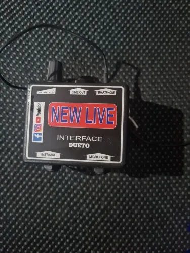 Interface De Áudio New Live Dueto - Grava Celular / Live (Impecável)<br>Preço: R$ 150,00
