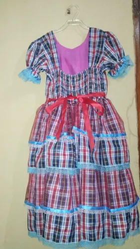 Vendo vestidos juninos infantil