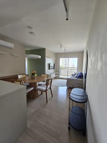 Apartamento à venda em Campinas, Parque Rural Fazenda Santa Cândida, com 3 quartos, com 70
